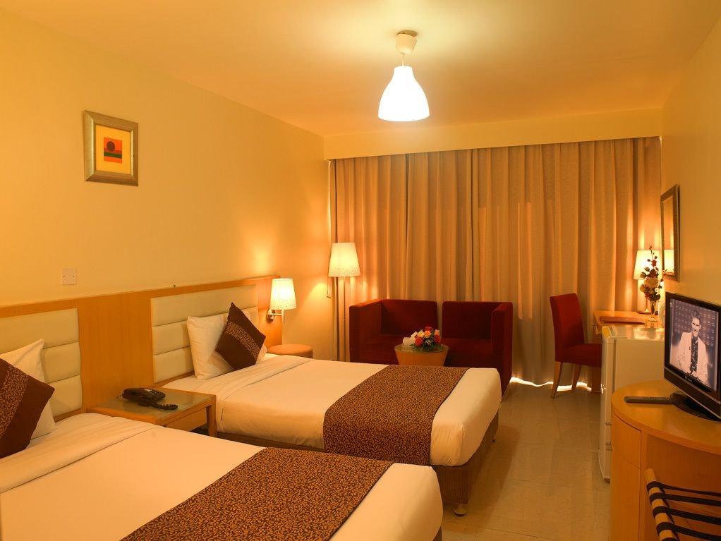 Phoenicia Grand Hotel Дубай Екстериор снимка