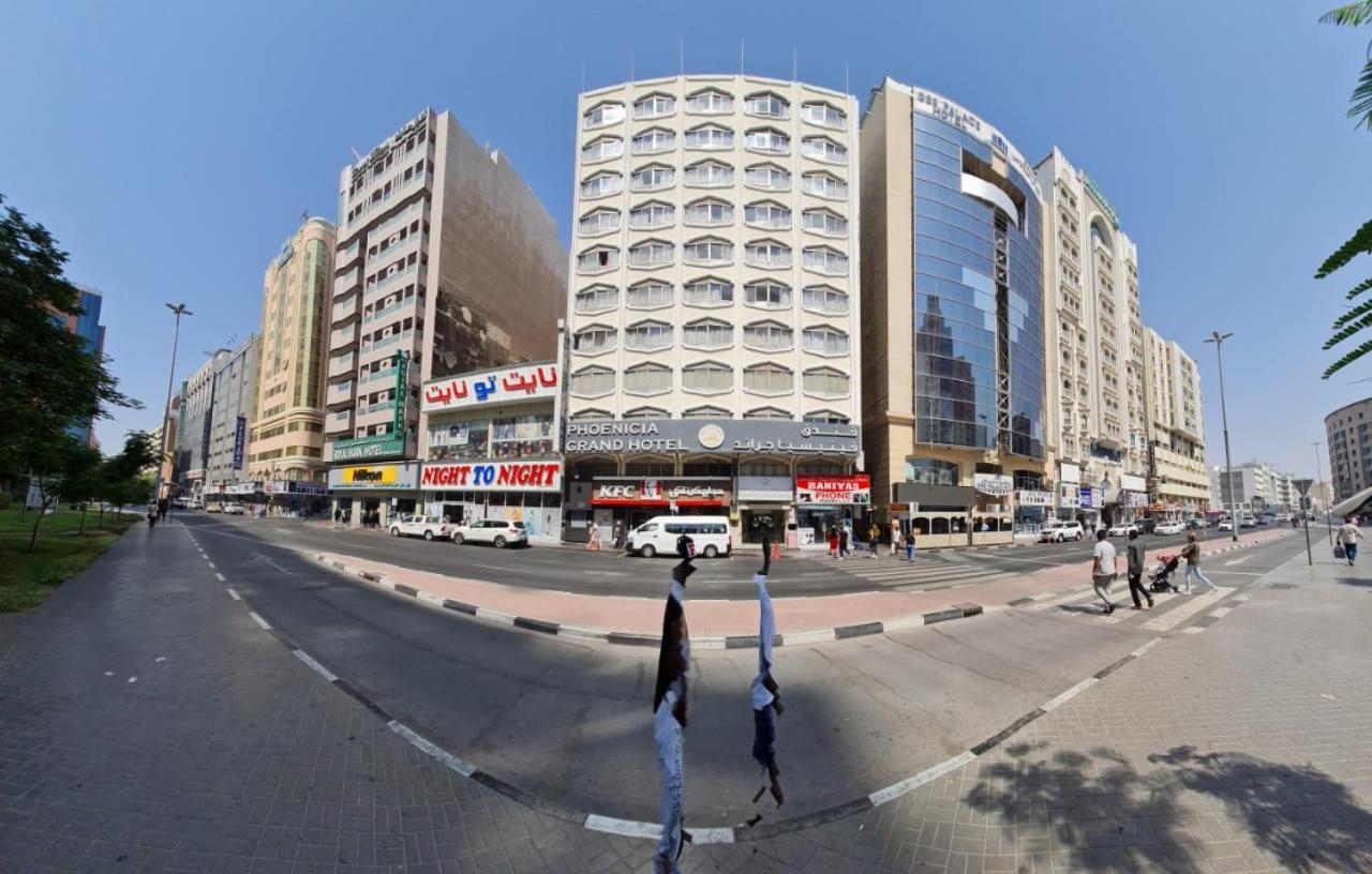 Phoenicia Grand Hotel Дубай Екстериор снимка